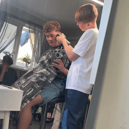 charlievalhair