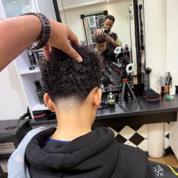 Esu barber