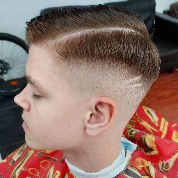 Modern Haircut + Extra's (pattern and designs)