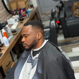 Skinfade +beard Trim
